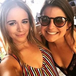 Meet your Posher, Holly